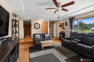 1808 Wellington Dr, Oak Harbor, WA 98277 - Photo 5