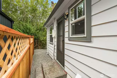 8150 13th Avenue SW, Seattle, WA 98106 - Photo 15