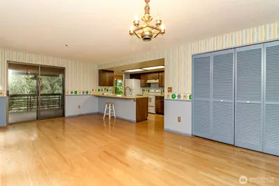4917 145th Avenue SE, Bellevue, WA 98006 - Photo 9