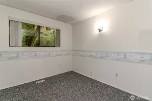 4917 145th Ave SE, Bellevue, WA 98006 - Photo 13
