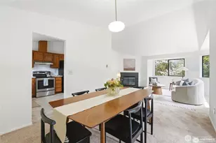3519 NE 95th St, Seattle, WA 98115 - Photo 7