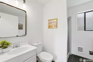 3519 NE 95th St, Seattle, WA 98115 - Photo 17