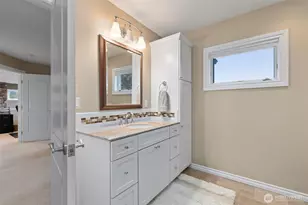3696 Lavender Ln NE, Bainbridge Island, WA 98110 - Photo 27