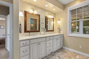 3696 Lavender Ln NE, Bainbridge Island, WA 98110 - Photo 23
