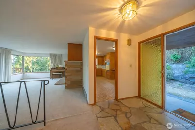 19526 53rd Avenue NE, Lake Forest Park, WA 98155 - Photo 5