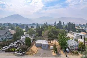 504 Ramona Ave, Wenatchee, WA 98801 - Photo 1