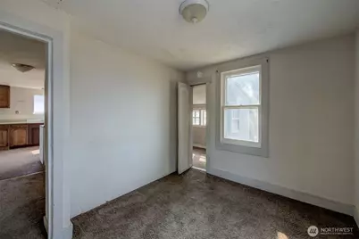 504 Ramona Avenue, Wenatchee, WA 98801 - Photo 17