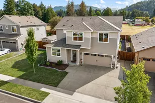 451 Jasmine Ln N, Enumclaw, WA 98022 - Photo 1