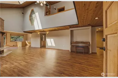 312 Antonie Avenue N, Eatonville, WA 98328 - Photo 7