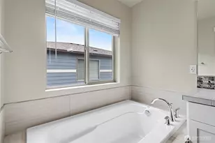 348 Partlon St, Buckley, WA 98321 - Photo 25