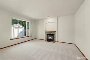 7530 NE 204th Pl, Kenmore, WA 98028 - Photo 9
