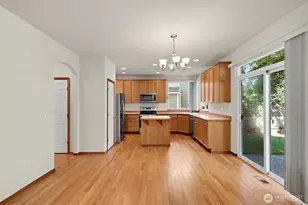 7530 NE 204th Pl, Kenmore, WA 98028 - Photo 11