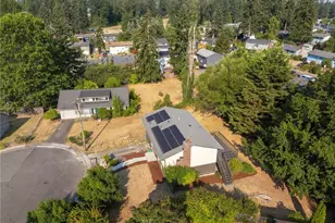 16317 127th Pl SE, Renton, WA 98058 - Photo 3
