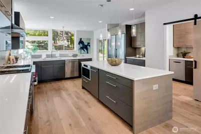 7429 E Mercer Way, Mercer Island, WA 98040 - Photo 17