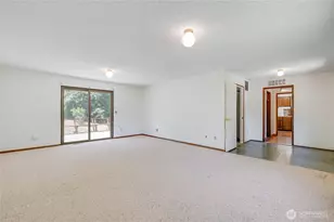 568 SE Oak Rd, Port Orchard, WA 98367 - Photo 27