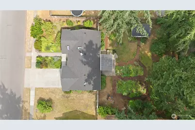 8324 Lake Forest Drive SE, Olympia, WA 98503 - Photo 5