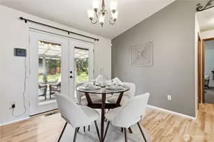 8324 Lake Forest Dr SE, Olympia, WA 98503 - Photo 15