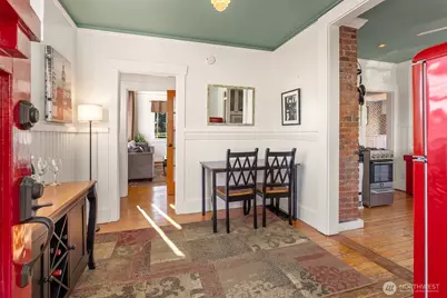 4015 SW Hudson Street, Seattle, WA 98116 - Photo 3
