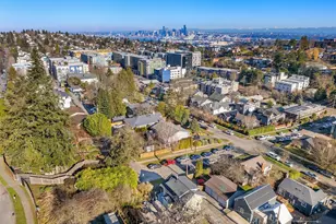 4015 SW Hudson St, Seattle, WA 98116 - Photo 31