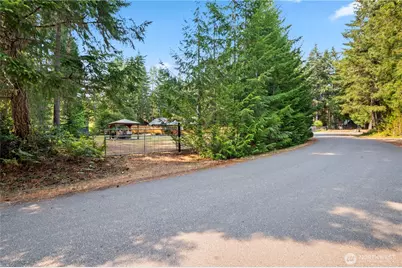 81 N Varden Way, Hoodsport, WA 98548 - Photo 29
