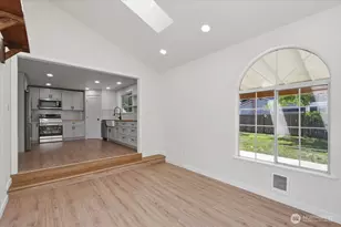 5728 131st Pl SE, Snohomish, WA 98298 - Photo 11