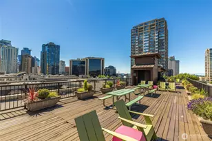 425 Vine St, Seattle, WA 98121 - Photo 25