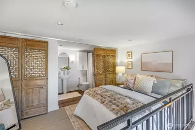 425 Vine Street #706, Seattle, WA 98121 - Photo 19