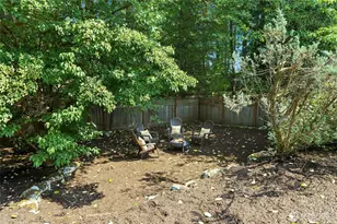 10118 184th Ave NE, Redmond, WA 98052 - Photo 33