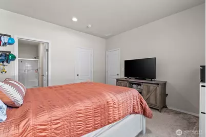 12813 Ridge Cir E, Bonney Lake, WA 98391 - Photo 19