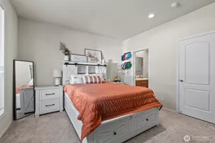 12813 Ridge Cir E, Bonney Lake, WA 98391 - Photo 17
