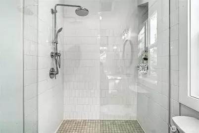 6915 55th Avenue S #B, Seattle, WA 98118 - Photo 23