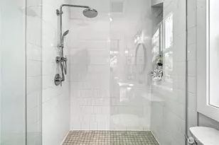 6915 55th Ave S, Seattle, WA 98118 - Photo 23