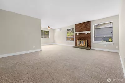 5628 95th Street NE, Marysville, WA 98270 - Photo 3