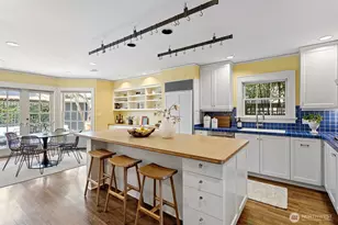 3115 Cascadia Ave S, Seattle, WA 98144 - Photo 9