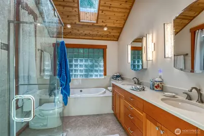 2101 Dolphin Bay Road, Orcas Island, WA 98280 - Photo 7