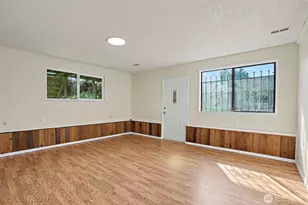 517 E 68th St, Tacoma, WA 98404 - Photo 31