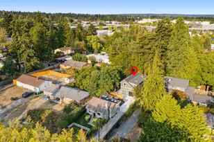 10530 Ashworth Ave N, Seattle, WA 98133 - Photo 31