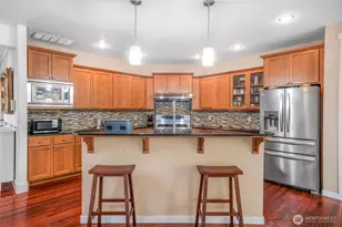 1825 Redmond Pl NE, Renton, WA 98056 - Photo 9