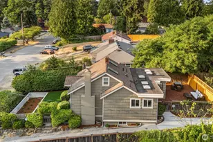 10530 Ashworth Ave N, Seattle, WA 98133 - Photo 25