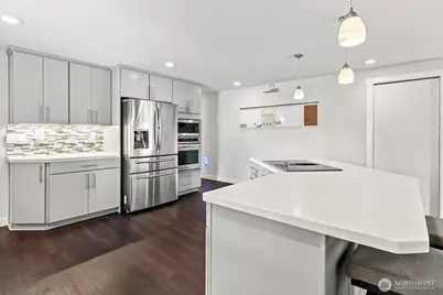 303 Olympia Street E, Rainier, WA 98576 - Photo 9
