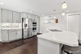 303 Olympia St E, Rainier, WA 98576 - Photo 9