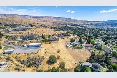 3808 School Street, Wenatchee, WA 98801 - Photo 5