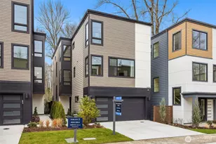 14856 Hs#3 NE 2nd Ct, Bellevue, WA 98007 - Photo 1