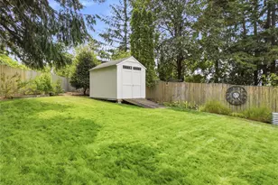 2012 Lincoln Circle Circle SE, Renton, WA 98055 - Photo 31