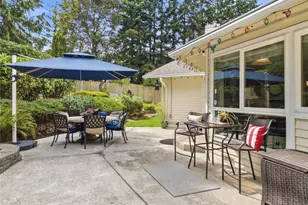 2012 Lincoln Circle Circle SE, Renton, WA 98055 - Photo 29