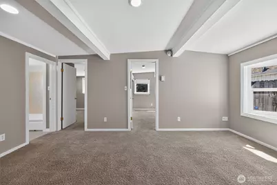 7768 14th Avenue SW, Seattle, WA 98106 - Photo 5