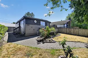 7768 14th Ave SW, Seattle, WA 98106 - Photo 31