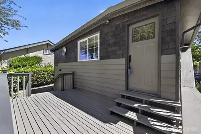 7768 14th Avenue SW, Seattle, WA 98106 - Photo 3