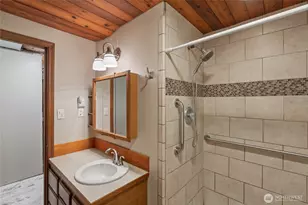 12990 Shady Glen Ave SE, Olalla, WA 98359 - Photo 17