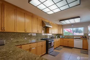 3611 I St NE, Auburn, WA 98002 - Photo 29